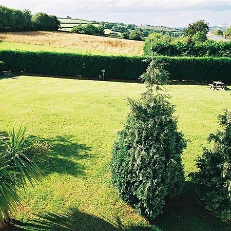 Crossways & Sea View Holiday Apartments Torquay Extérieur photo
