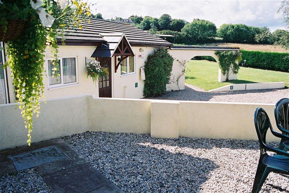 Crossways & Sea View Holiday Apartments Torquay Extérieur photo