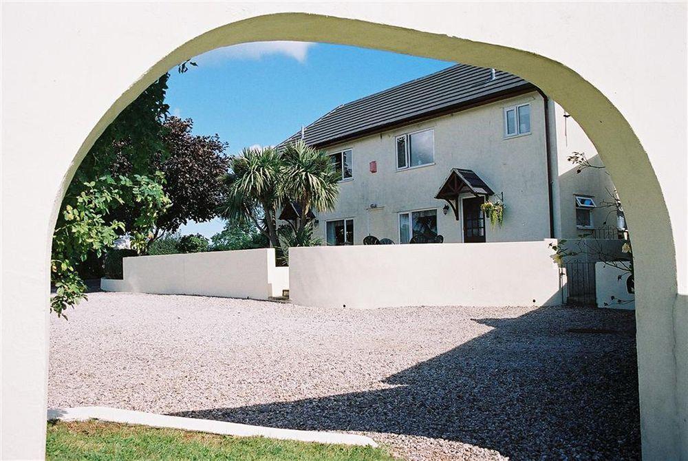Crossways & Sea View Holiday Apartments Torquay Extérieur photo